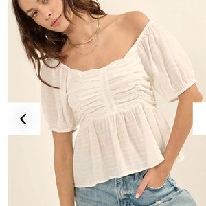 White Short Sleeve Ruched Top